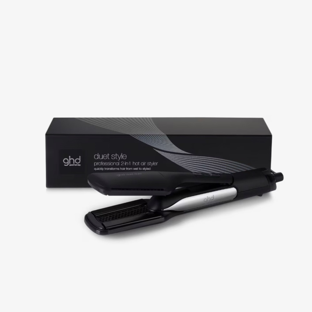 ghd Duo Style 2-in-1 Hot Air Styler in Black and Silver